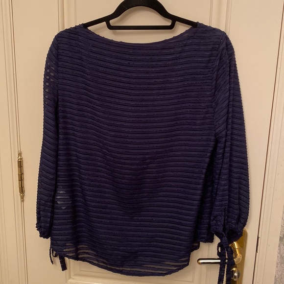 Navy Banana Republic Blouse - Picture 5 of 9